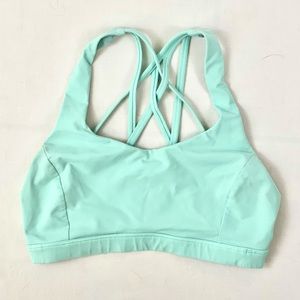 Lululemon Mint Green Sports Bra Size 6 EUC